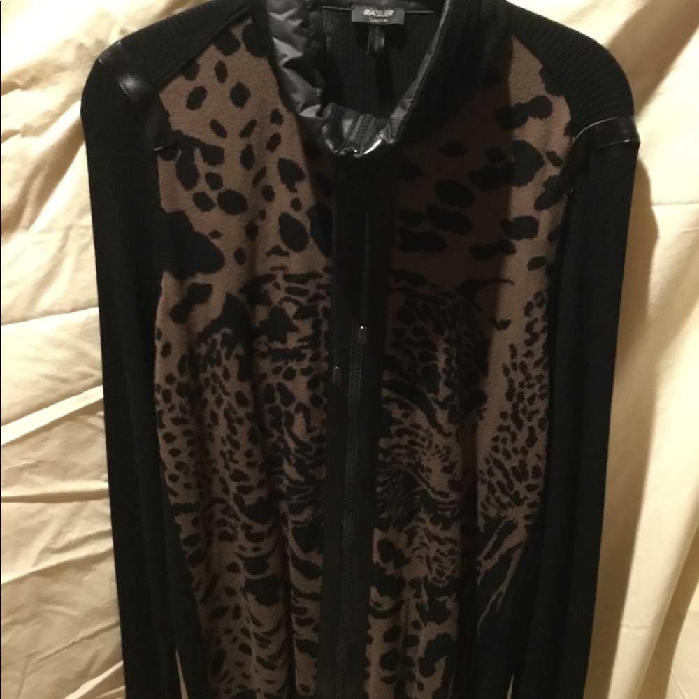 Basler zip up sweater